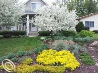 35148 Sheffield St, Westland, MI 48186
