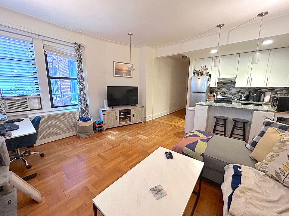 1st image of 267 W 70th St APT 5C