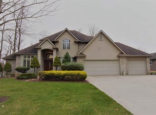 1285 Limberlost Trl, Rome City, IN 46784