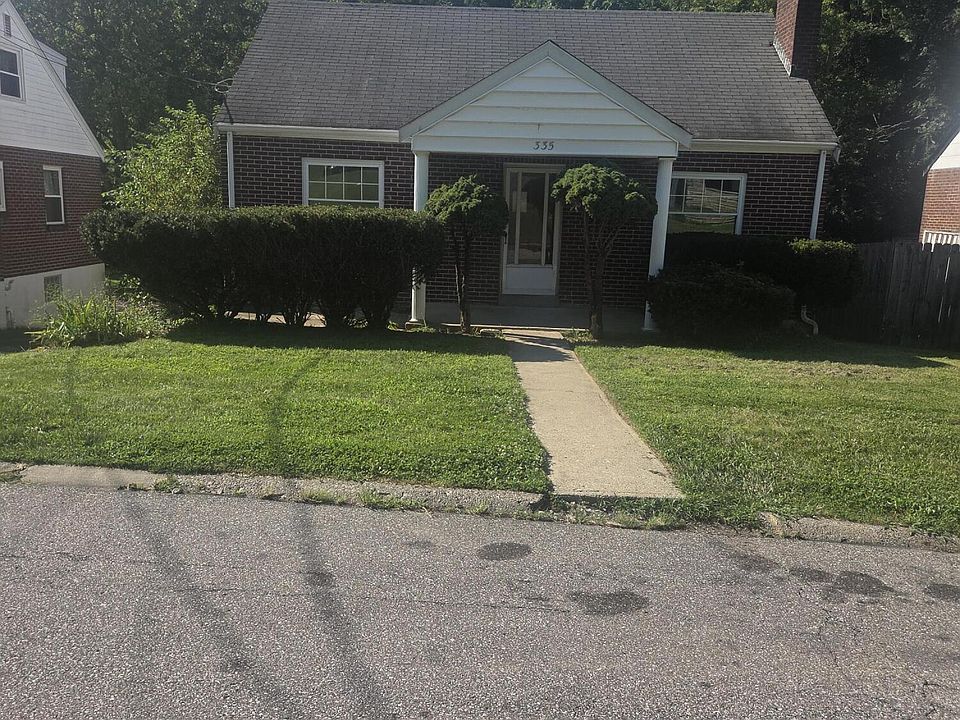 1st image of 335 Riddle Pl N