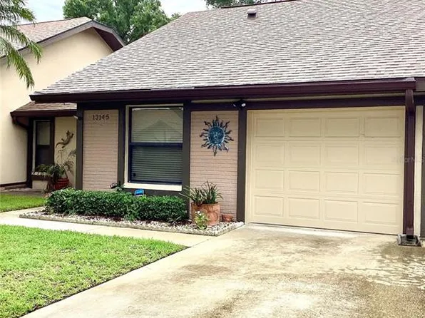13145 Hampshire Ct, Fort Myers, FL 33919