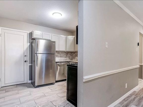 5th image of 4031 Cole Ave APT J