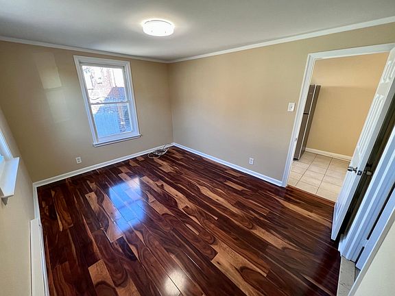5th image of 703 Landis St Floor 1