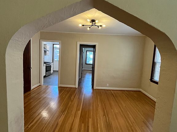 4th image of 1725 King Ave APT A