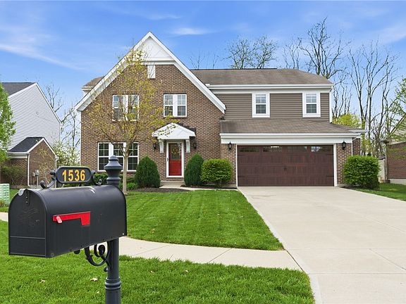 2nd image of 1536 Golf Club Dr