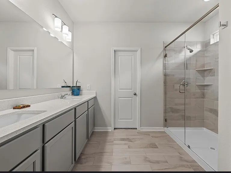 1613 Elise Ave — Photo 6
