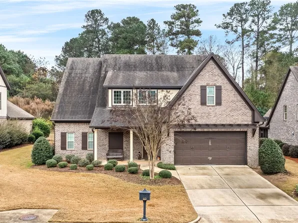 2217 N Donahue Dr, Auburn, AL 36830