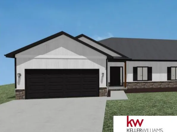3026 Lakeside Dr, Plattsmouth, NE 68048