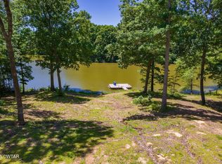 64 Lake Hayes Estates Rd, Trenton, TN 38382