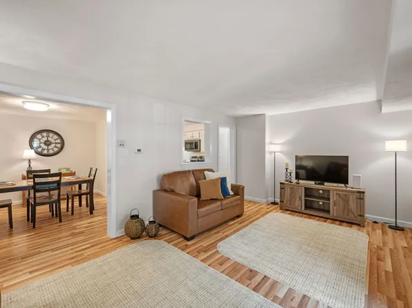 99 Apache Way Unit 99, Tewksbury, MA 01876