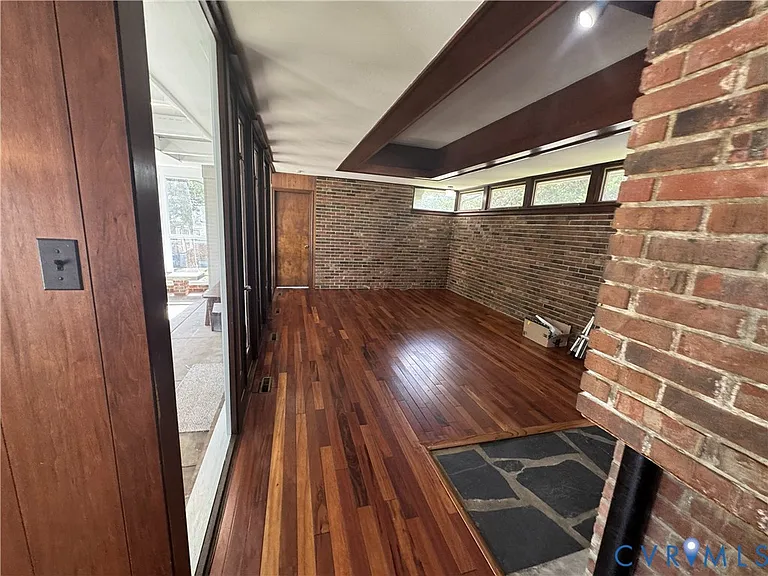 10309 Wycliff Rd — Photo 5