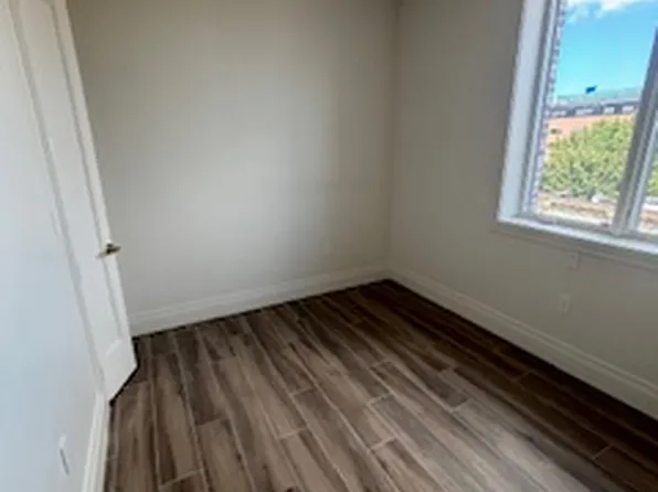 4402 12th Avenue image 6 of 12