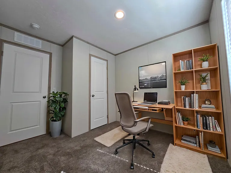 29800 Guilford Cir #209 — Photo 19