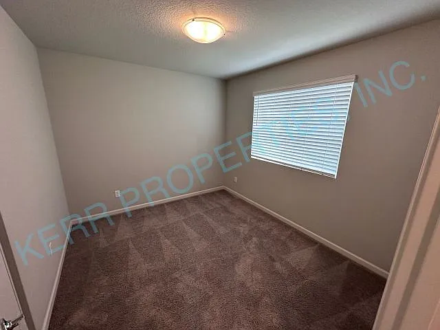 16772 SE Fox Glen Ct — Photo 12