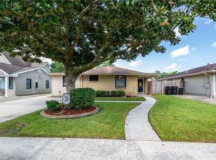 1427 Fairway Dr, Kenner, LA 70062
