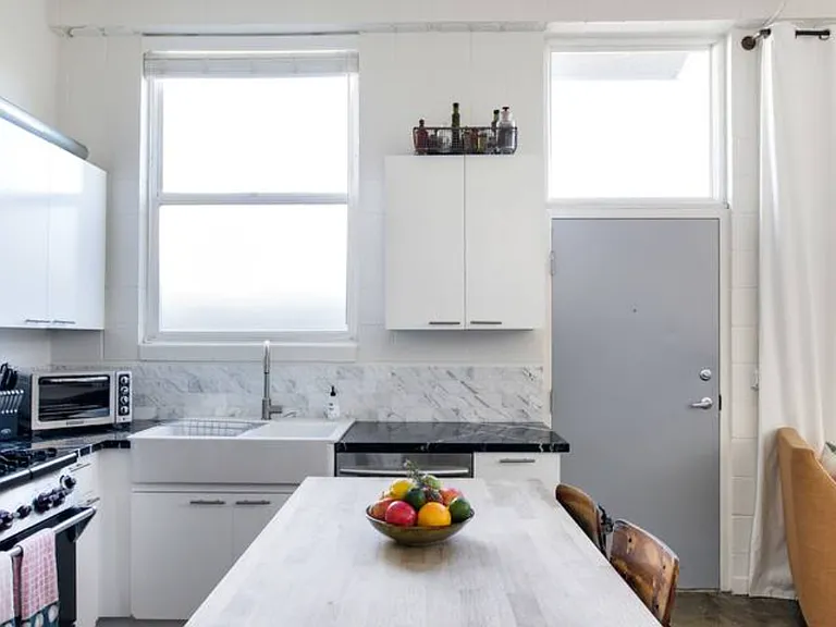 533 Vernon Ave #C — Photo 9