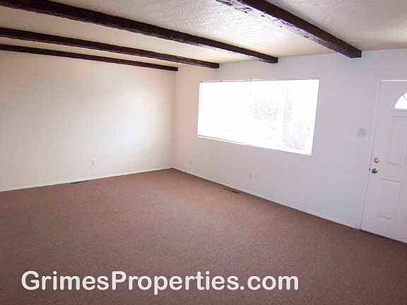 2nd image of 2627 Dakota St NE APT C
