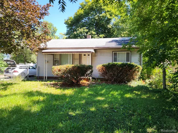 840 Parkwood Ave, Pontiac, MI 48340
