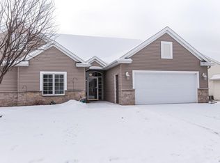 2361 Coral Ct NE, Rochester, MN 55906