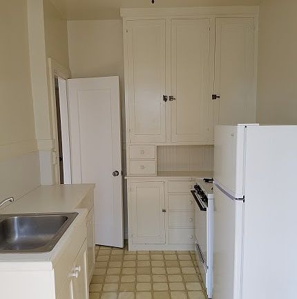 4th image of 2485 Chestnut St APT 103
