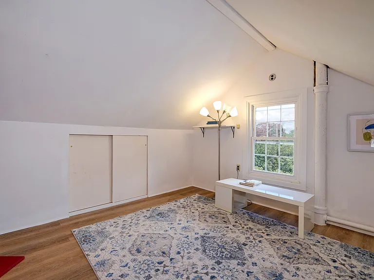 107 Lee Rd — Photo 19