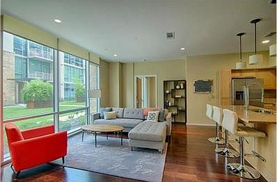 Living with courtyard view