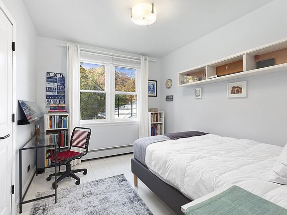 4th image of 4601 Henry Hudson Pkwy #B6
