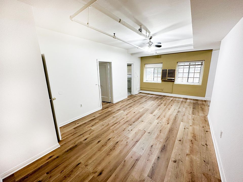 1st image of 620 S Ardmore Ave APT B