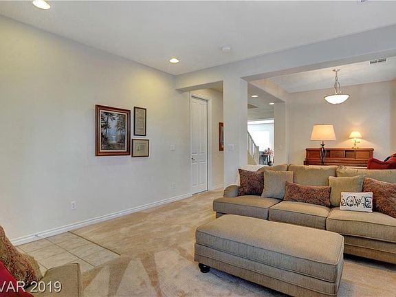 5th image of 105 Delighted Ave