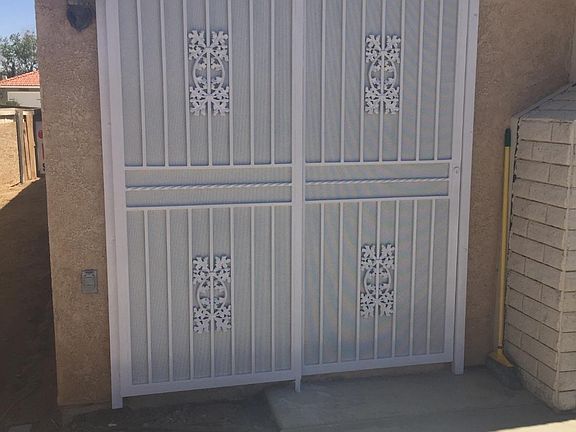2nd image of 14566 Desert Rose Dr