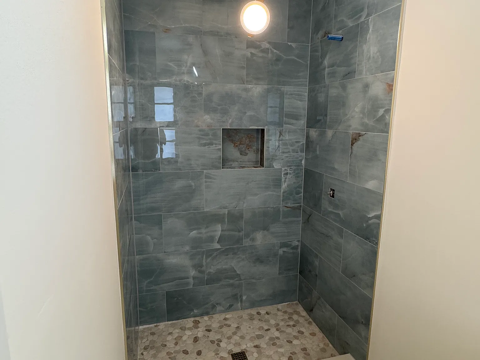 2 bed, 1007 sqft, $2,200 — Photo 4