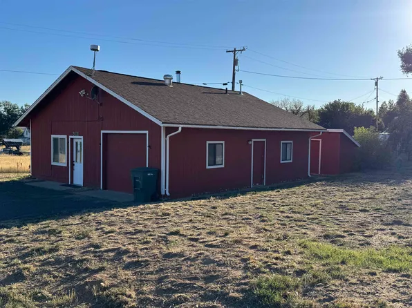 301 Indian St, Beckwourth, CA 96129
