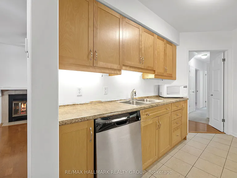 19 Montcalm St #2 — Photo 12