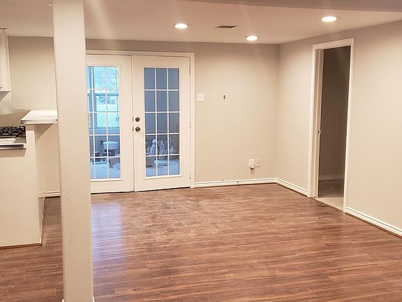 3rd image of 25782 Peach Creek Dr