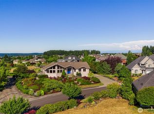 8705 Fenwick Loop SE, Olympia, WA 98513