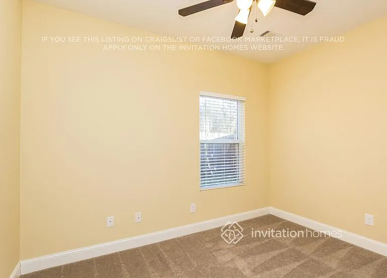 1313 Invermere Dr SE — Photo 9