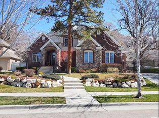 5047 S Casto Pines Cv, Holladay, UT 84117