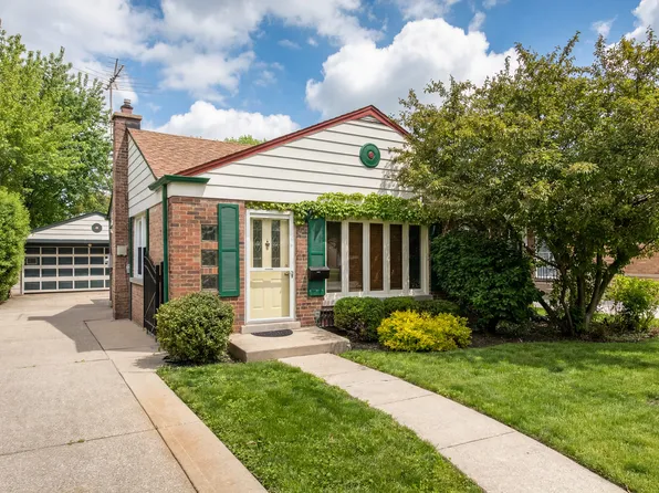 7214 N Olcott Ave, Chicago, IL 60631