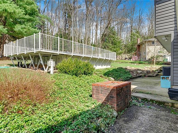 5th image of 10340 Wye Rd