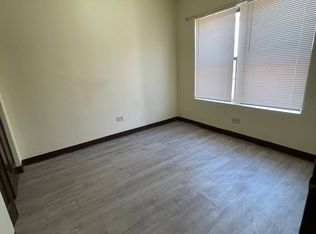 464 W 16th St #2D, Chicago Heights, IL 60411