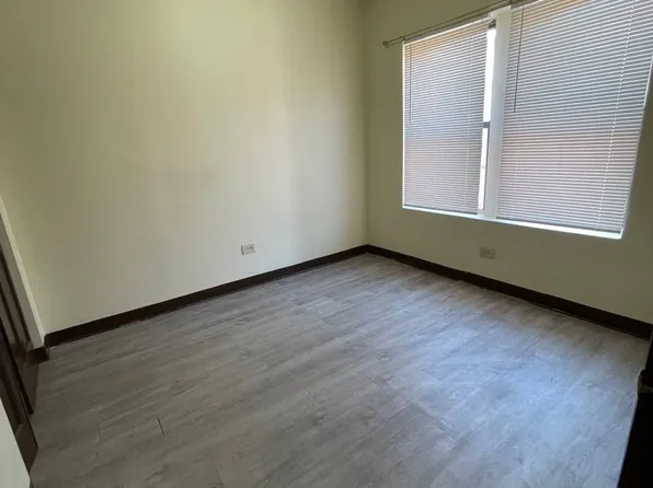 454 W 16th St #Ge, Chicago Heights, IL 60411