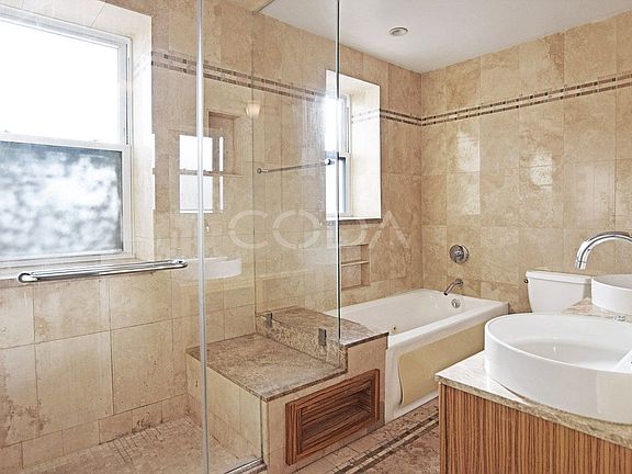 5th image of 637 Morgan Ave #3