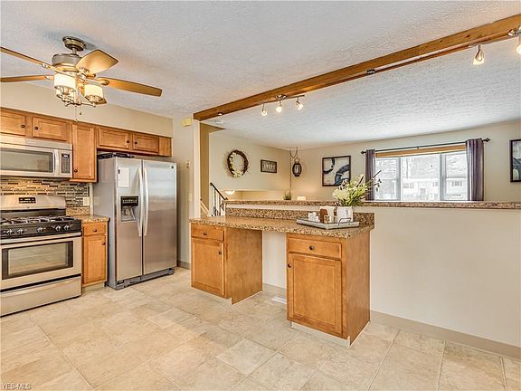 3rd image of 4489 Homestead Dr
