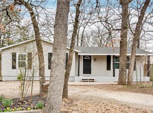 937 Shoreline Dr, West tawakoni, TX 75474