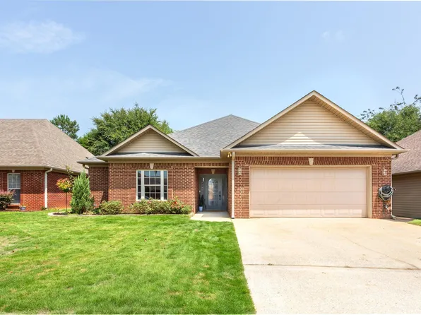 105 Camelia Ln, Pell City, AL 35128