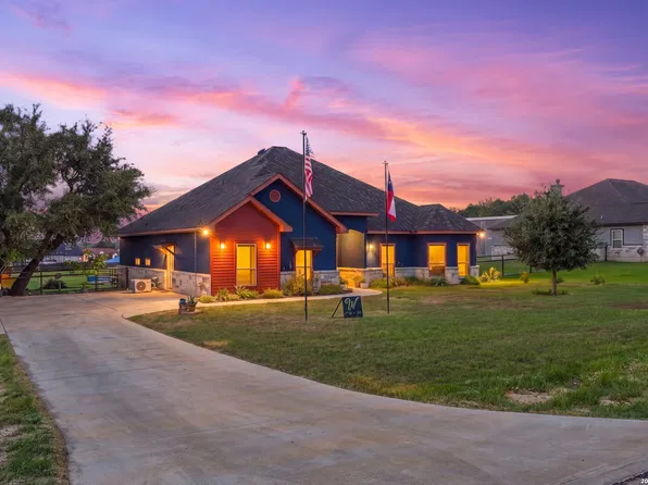 108 CIBOLO WAY, La Vernia, TX 78121