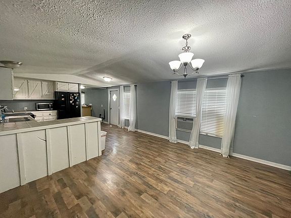 3rd image of 2767 Big Buck Dr