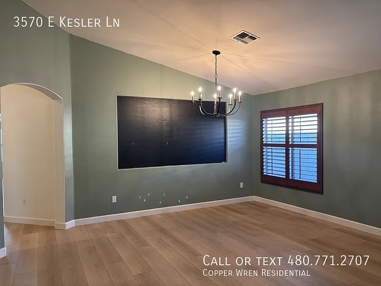 3570 E Kesler Ln — Photo 3