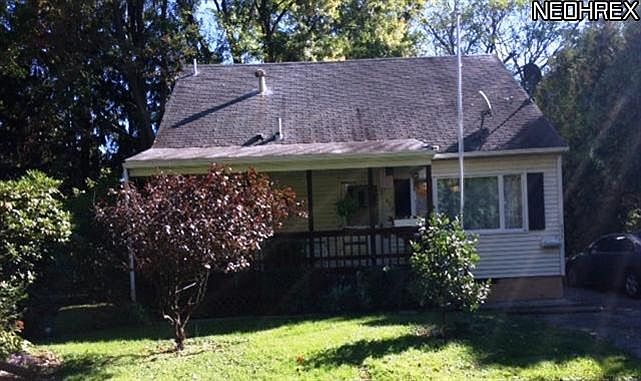1st image of 635 Lincoln St