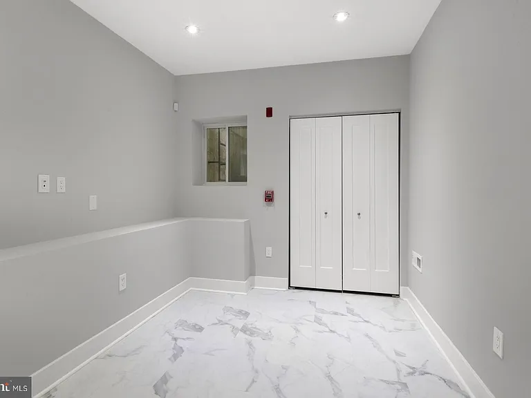1526 Ridge Ave #1 — Photo 15